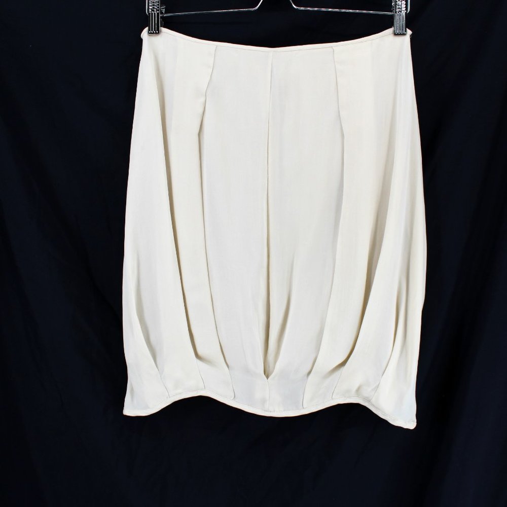 GARY GRAHAM Cream Silk Pleated Skirt Knee Length Scalloped Hem Lined 4 Runs Big - Picture 3 of 10